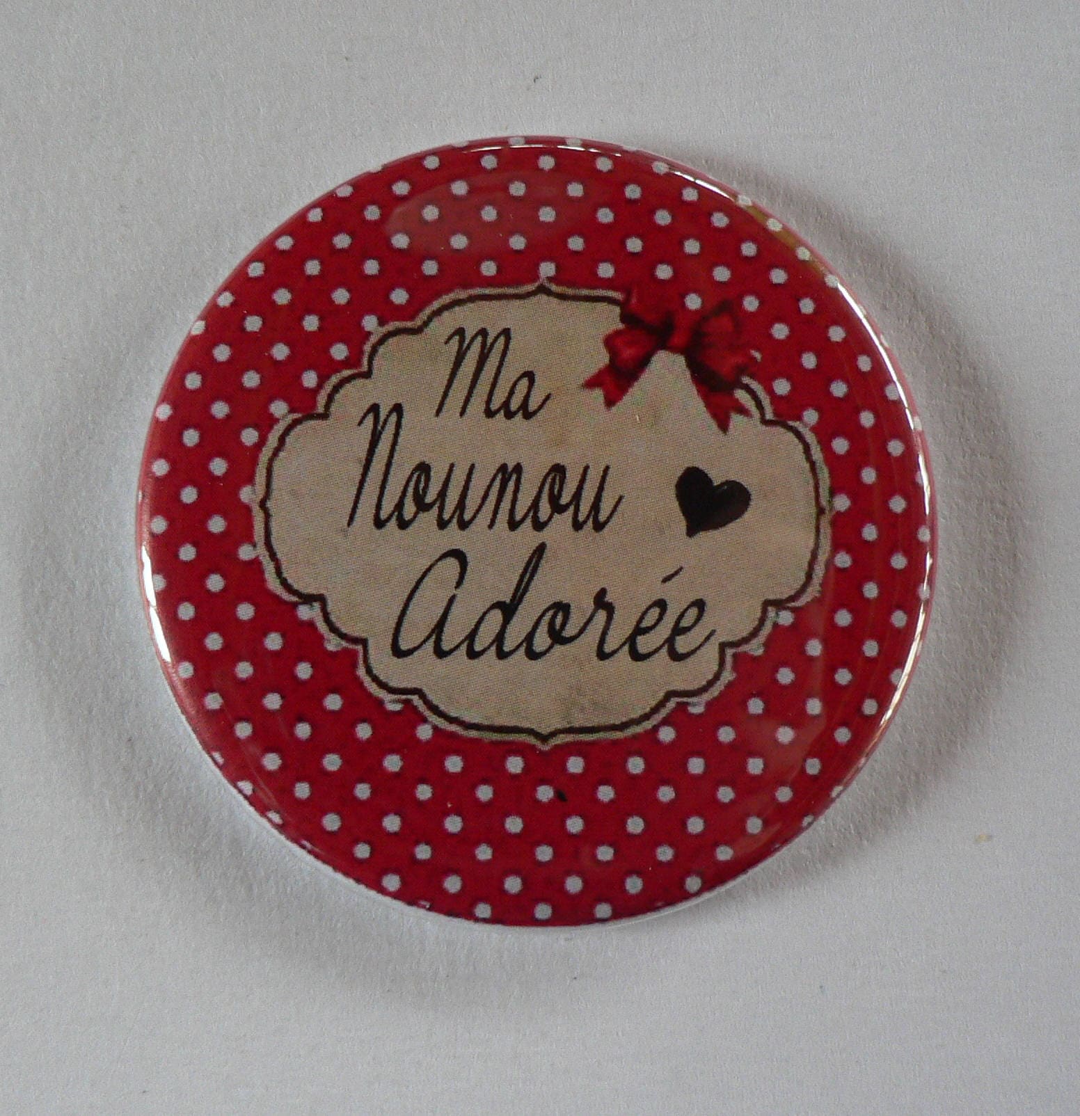 Meine Nanny Adore Magnet /Pocket Mirror/56mm Abzeichen Meine Nanny Adore Magnet /Pocket Mirror/56mm Abzeichen von LartisAnneBoutique