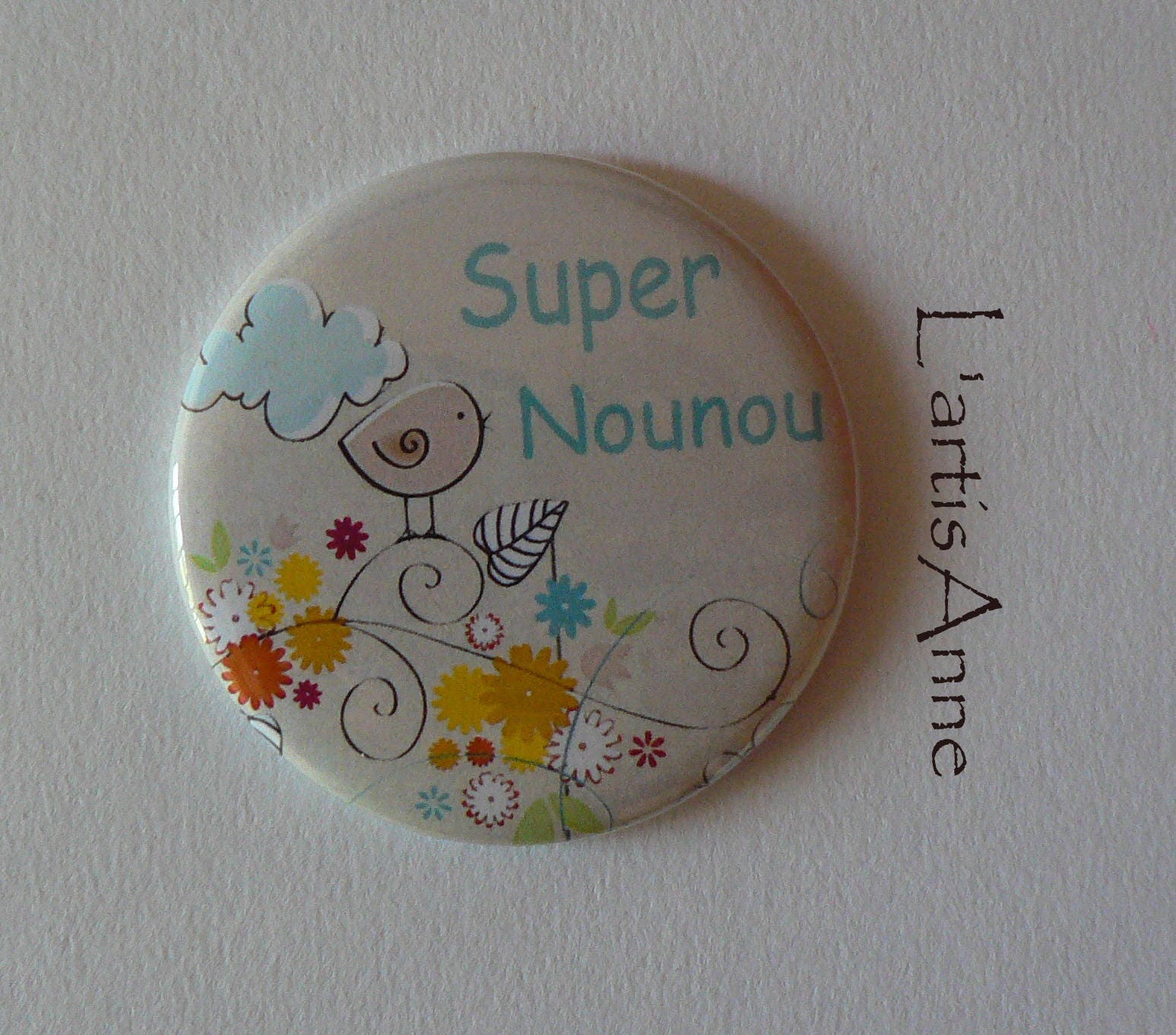 Super Nanny Magnet/Taschenspiegel/Abzeichen 56mm Super Nanny Magnet/Taschenspiegel/Abzeichen 56mm von LartisAnneBoutique