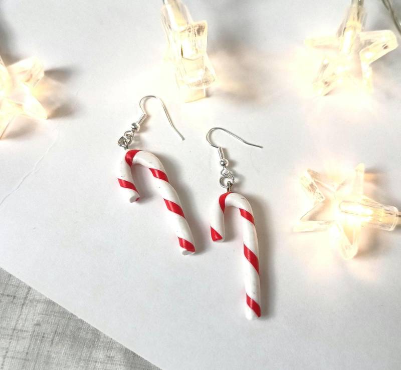 Zuckerstangen Ohrringe/Hängohrringer /Handgemachte Weihnachtsaccessoires /Nickelfrei Zuckerstangen Ohrringe/Hängohrringer /Handgemachte Weihnachtsaccessoires /Nickelfrei von LasCoresShop