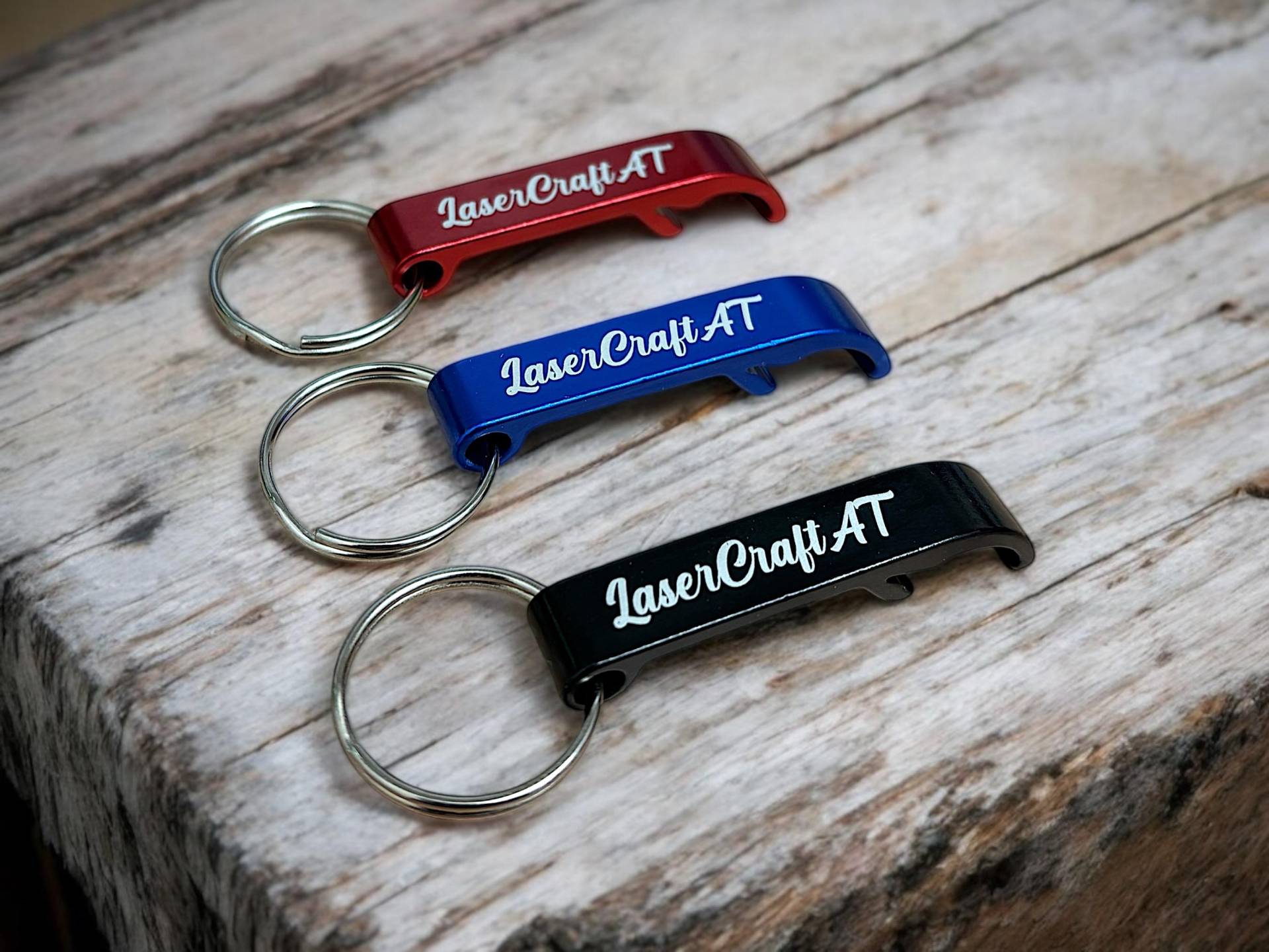 Flaschenöffner Schlüsselanhänger Personalisierter Kapselheber Aluminium Werbeartikel Buisness Unternehmen Wunschname Geburtstagsgeschenk Flaschenöffner Schlüsselanhänger Personalisierter Kapselheber Aluminium Werbeartikel Buisness Unternehmen Wunschname Geburtstagsgeschenk von LaserCraftAT