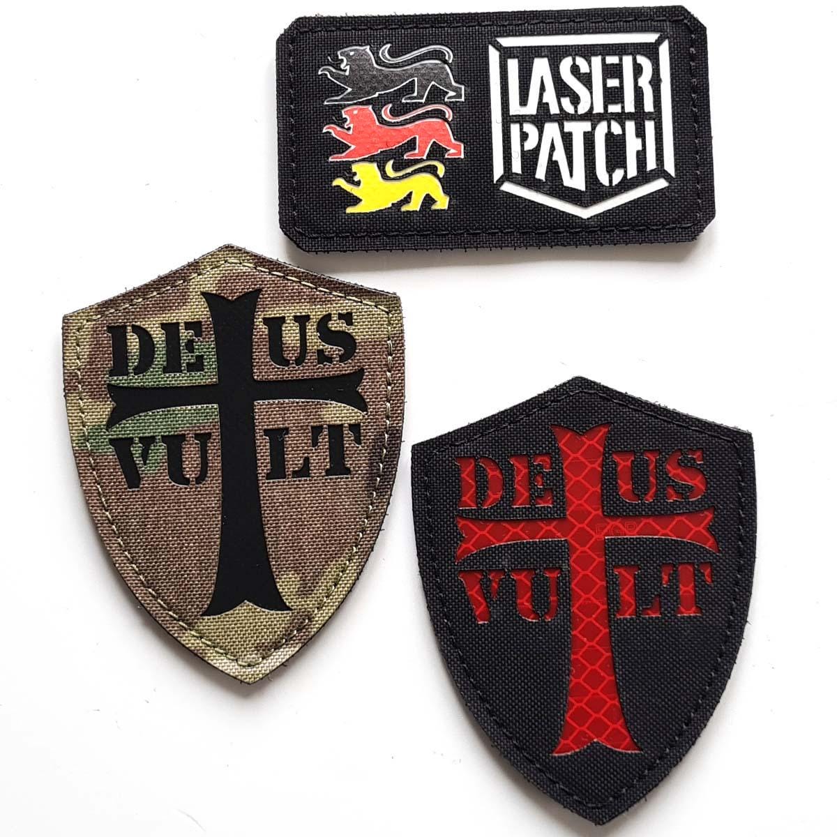 Crusader Cross | Deus Lo Vult Templar - Christogram Jesus Christ Lasercut Custom Patch With Velcro von LaserPatchHouse