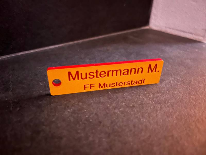 Feuerwehr Namensschild Atemschutz Anhänger Atemschutzüberwachung Thw Brk Feuerwehr Namensschild Atemschutz Anhänger Atemschutzüberwachung Thw Brk von LaserdesignFischer