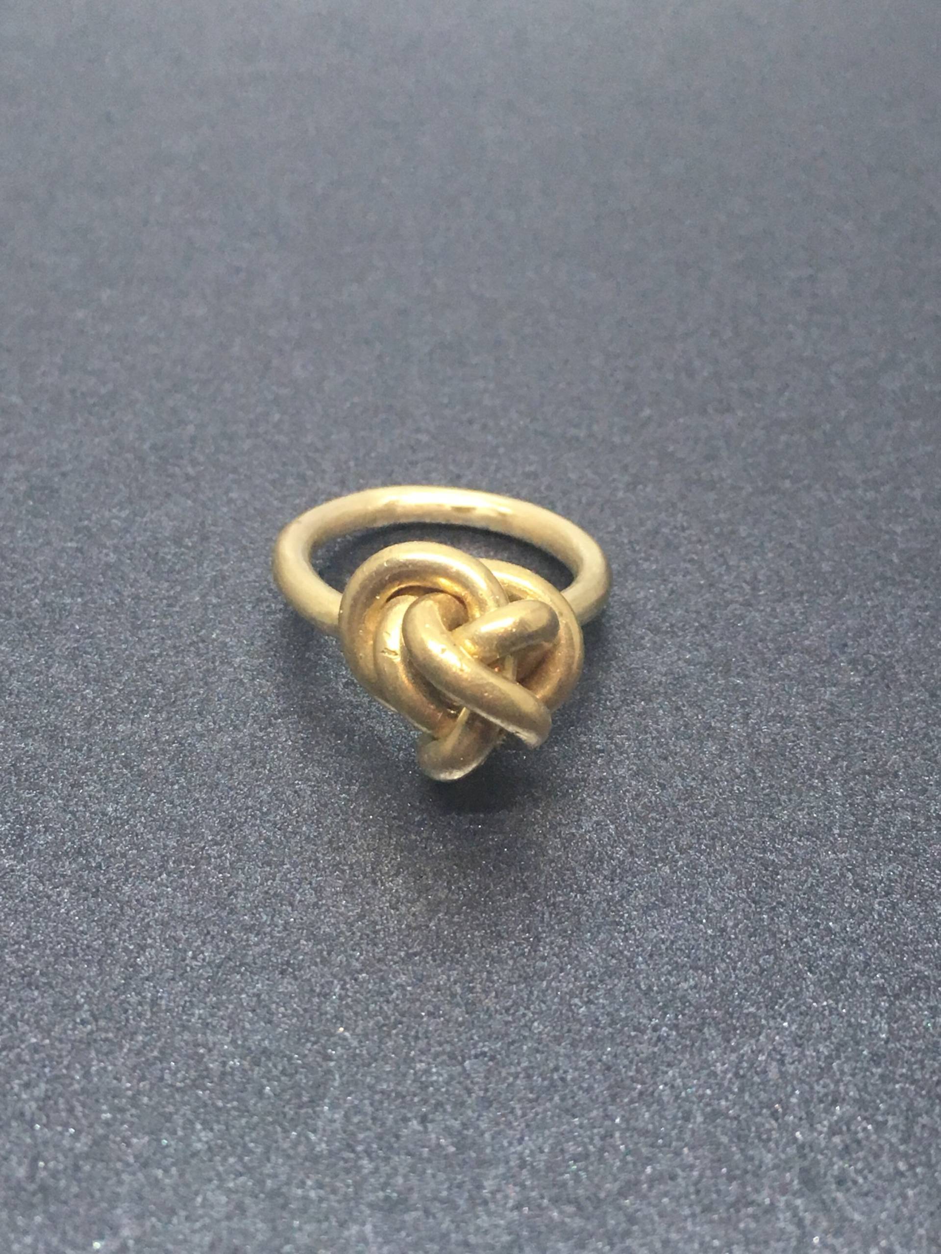 Eternity Knotenring Aus Messing Eternity Knotenring Aus Messing von LaskiJewelry