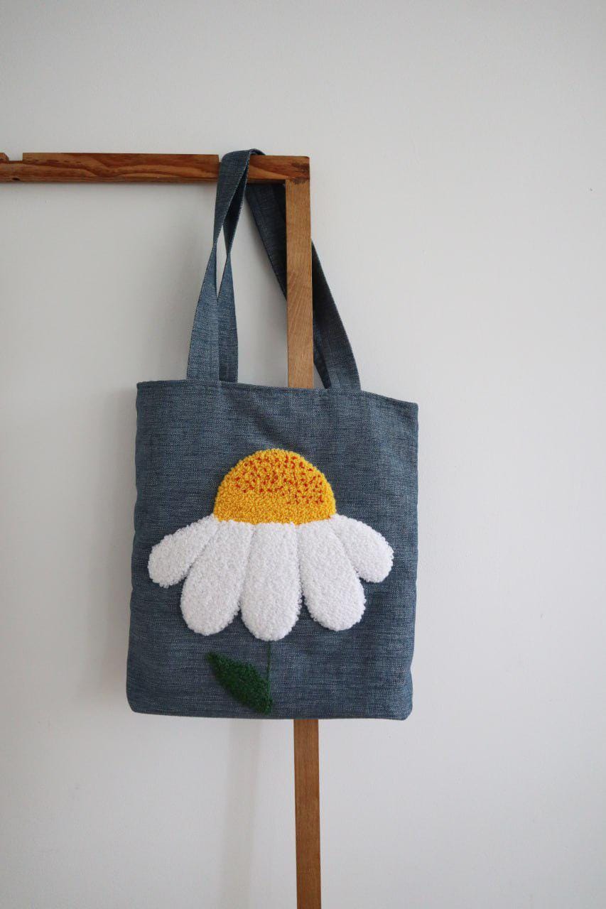 Chamomile Punch Needle Einkaufstasche Bestickter Blumen Baumwoll Shopper von LastivkaSuvenir