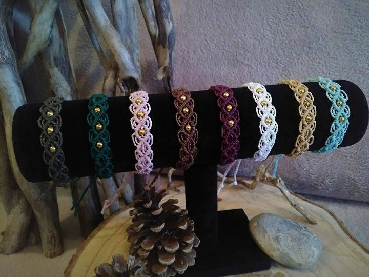 Macramé Armbänder, Goldperlen, Verstellbare Taille Macramé Armbänder, Goldperlen, Verstellbare Taille von LatelierLuneRousse