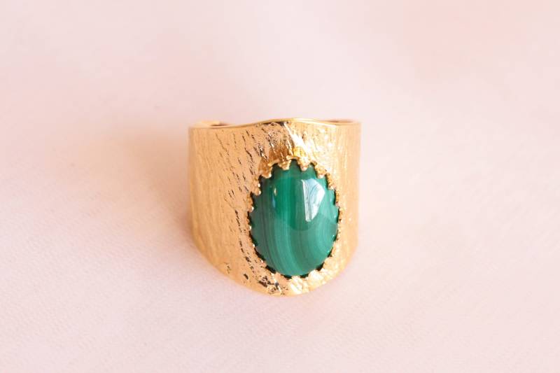 Malachitring Für Damen/Aus Naturstein Verstellbarer Vergoldet Malachitschmuck Geschenkring von Latelierjolisbijoux