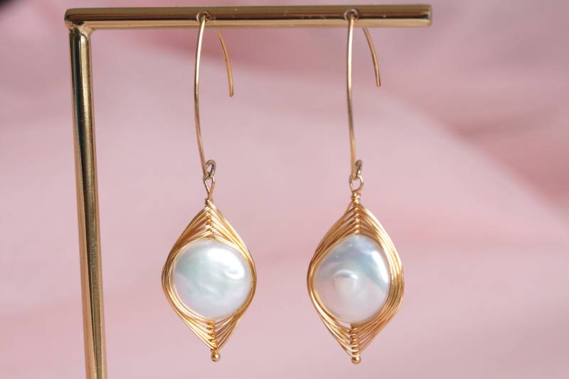 Süßwasserperlen Ohrhaken/Ohrringe von Latelierjolisbijoux