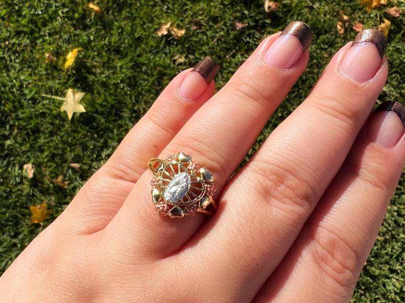 Gold Jungfrau Maria Ring, Virgencita Virgen De Guadalupe Herz Ring Gold Jungfrau Maria Ring, Virgencita Virgen De Guadalupe Herz Ring von LatinaPalace