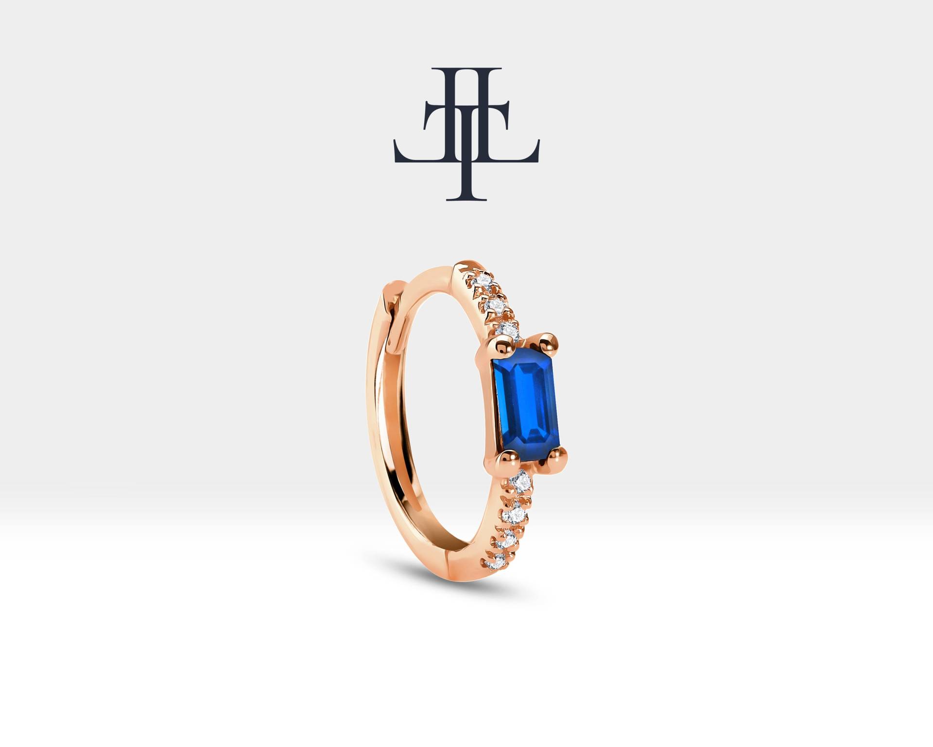 Huggies Ohrring, Saphir Und Diamant Im Baguetteschliff, 14K Gelb Weiß Rose Massivgold Le00022Ds von Latualucejewelry