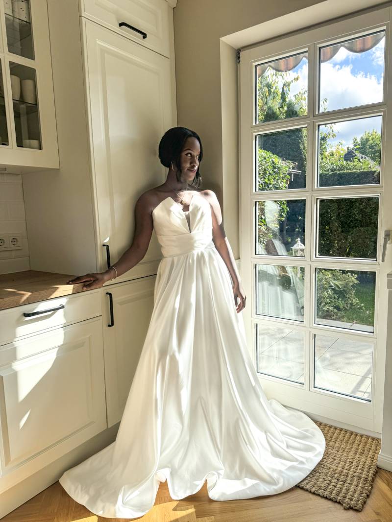 Laue Collection Brautkleid "Andrea" - 46 von Laue Collection