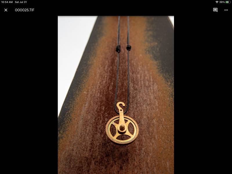 Großvater Uhr Zahnrad Spinner Halskette - Lederband Schiebeverschlüsse Minimalistisch Modern Avantgarde Messing von LaughOutLoudArts