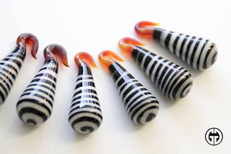 Glas Ohr Gewichte Aus Gorilla Glass Preislich Pro Paar von LaughingBuddhaStudio