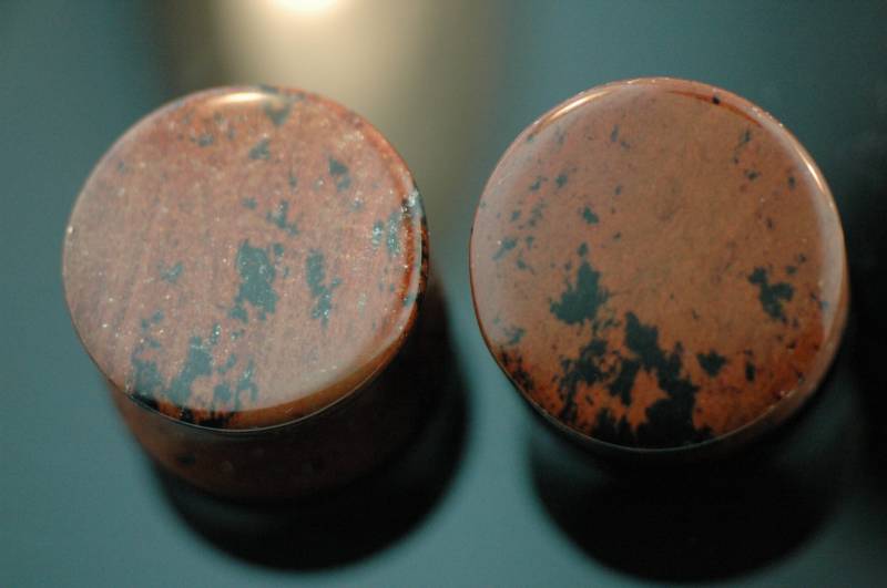 Mahagoni Obsidian Flache Front-Plugs - Stein Double Flared von LaughingBuddhaStudio