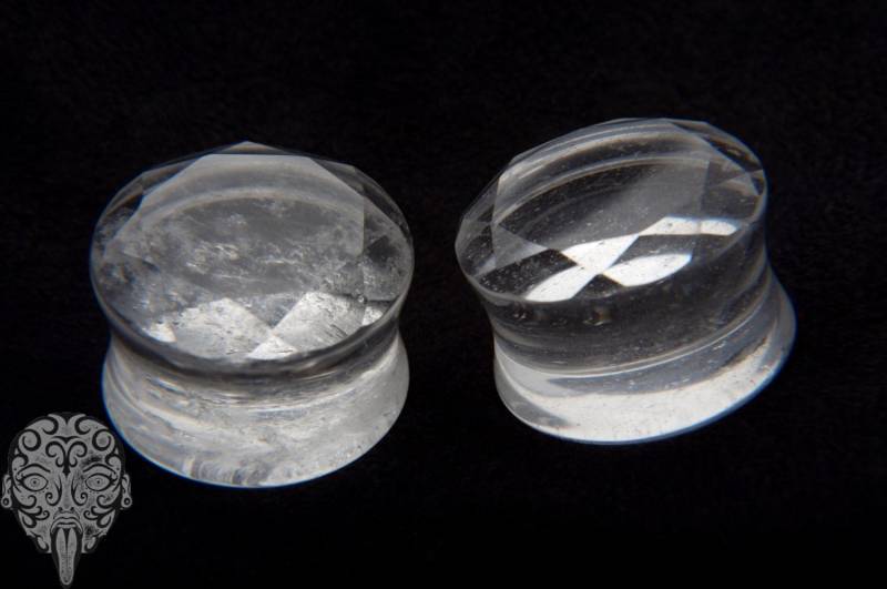 Menschen Schmuck - Crystal Stone Gem Cut Double Flare Plugs Preis Pro Paar von LaughingBuddhaStudio