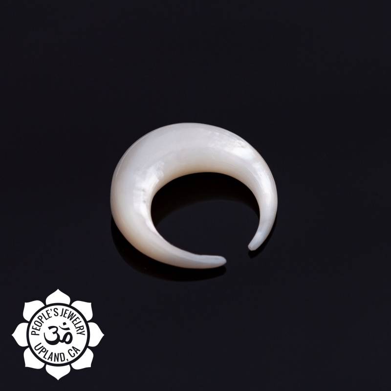 Völker-Schmuck - Perlmutt, Septum Pinchers/Zangen/Halbmonde Preis Pro Stück von LaughingBuddhaStudio