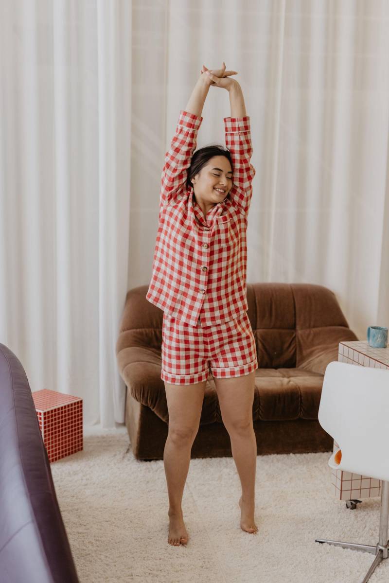 Damen Pyjama Set Pilnatis Aus Rotem Vichy-Karo. Leinen Für Damen. Leinen. Shorts Und Shirt von LaumeLinen