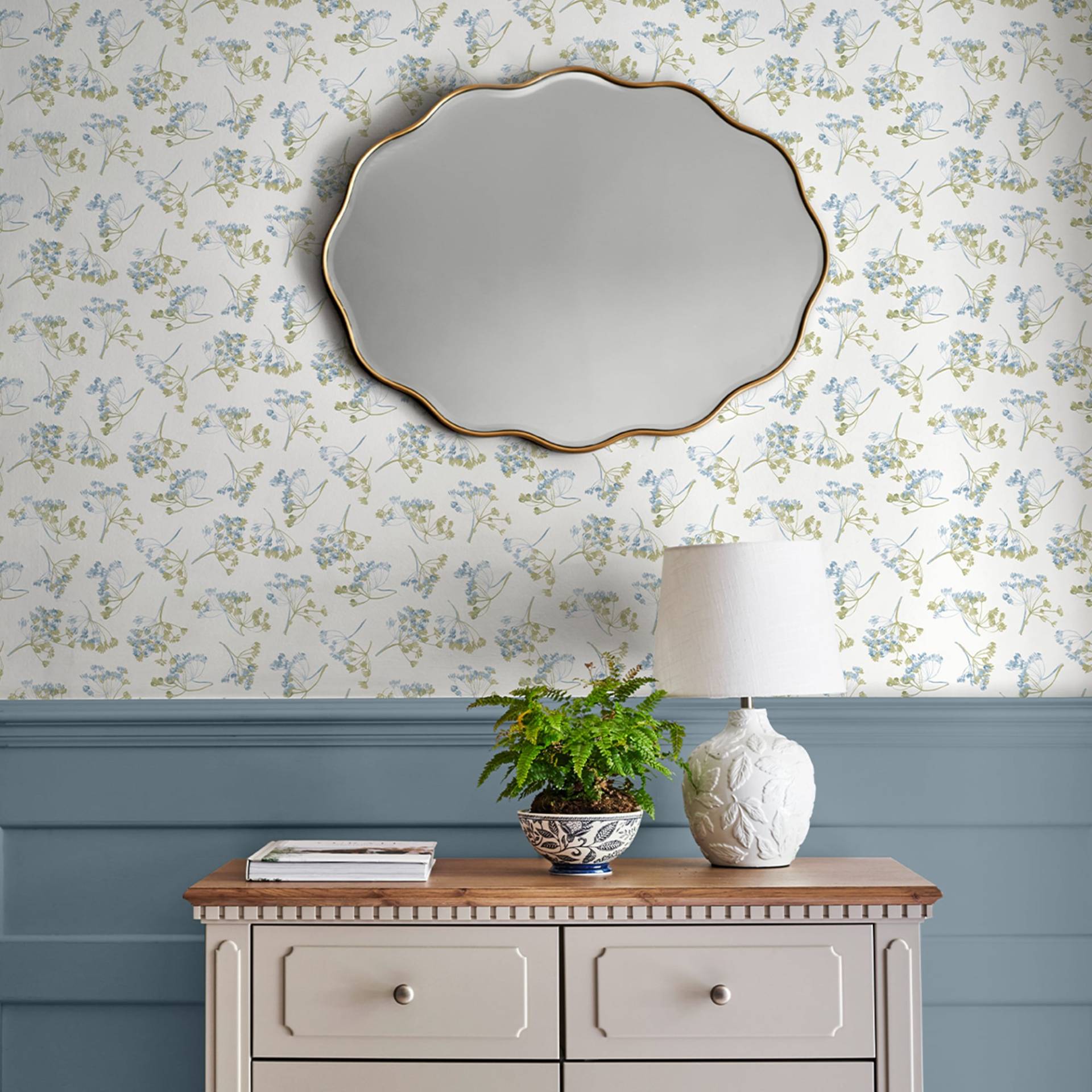 LAURA ASHLEY Vliestapete "AVONBURY HEDGEROW" floral glatt Design Tapeten von Laura Ashley