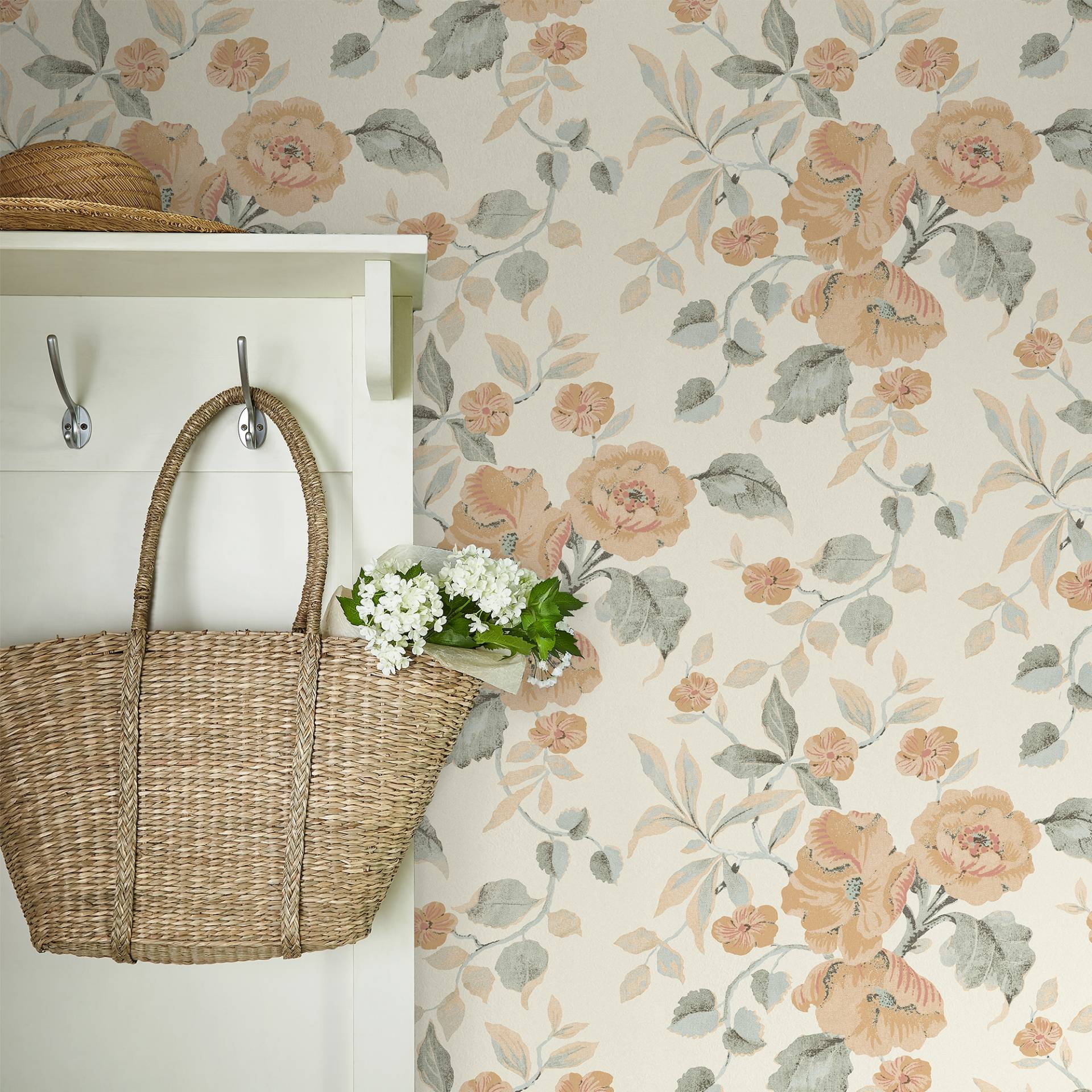 LAURA ASHLEY Vliestapete "Alyworth Trail Apricot" geblümt glatt 10mx52cm (ca. 5m2) von Laura Ashley