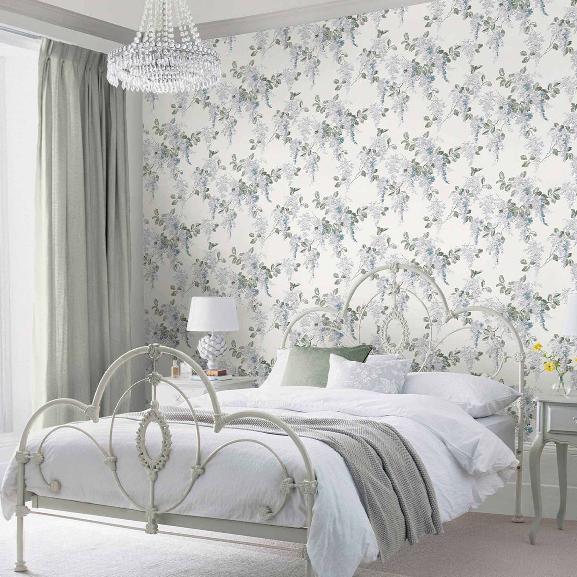 LAURA ASHLEY Vliestapete "MIRABELLE" floral glatt Design Tapeten von Laura Ashley
