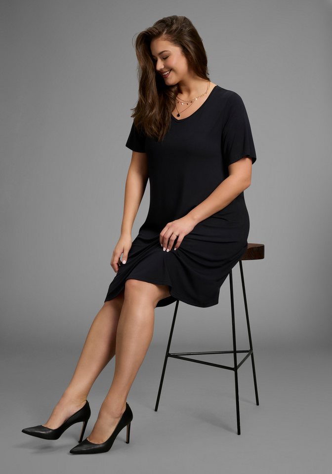 Laura Scott CURVE Jerseykleid in leicht ausgestellter, fließender Wickelform - GROSSE GRÖSSE Laura Scott CURVE Jerseykleid in leicht ausgestellter, fließender Wickelform - GROSSE GRÖSSE von Laura Scott CURVE