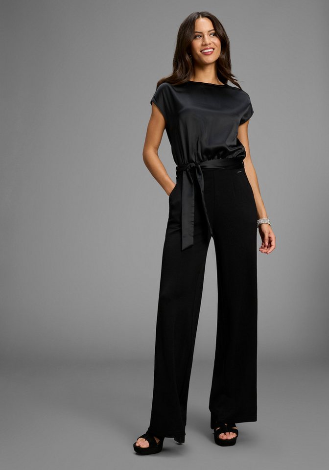Laura Scott Jumpsuit aus glänzendem Satin mit bequemer Jersey-Hose - NEUE KOLLEKTION von Laura Scott