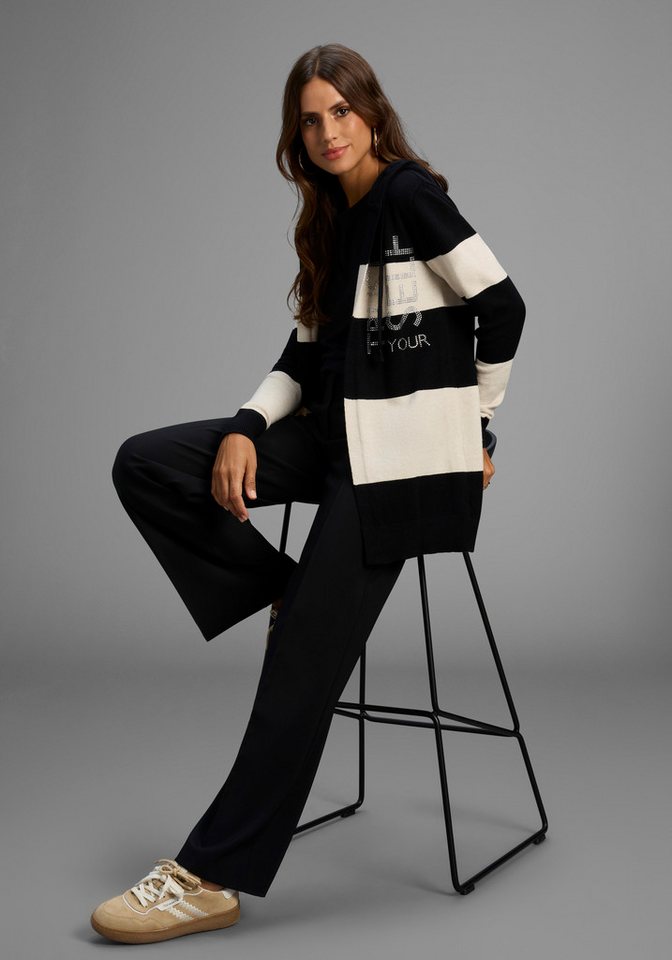 Laura Scott Kapuzenstrickjacke Winterstrick mit Streifen und Glitzerdetails - NEUE KOLLEKTION von Laura Scott