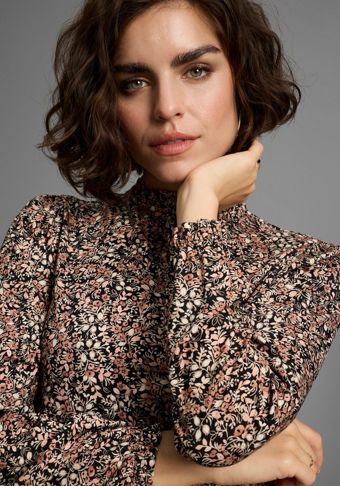 Laura Scott Longsleeve mit Rüschen und Blümchen-Muster - NEUE KOLLEKTION von Laura Scott