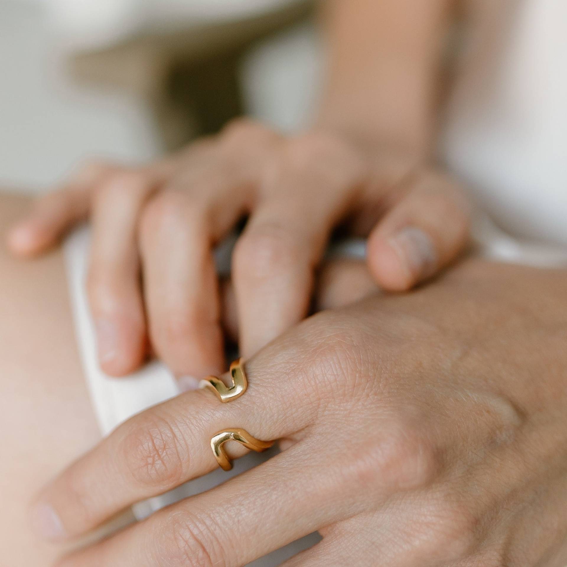 Verstellbarer Breiter Schmaler Ring von LauraElizabethJewels