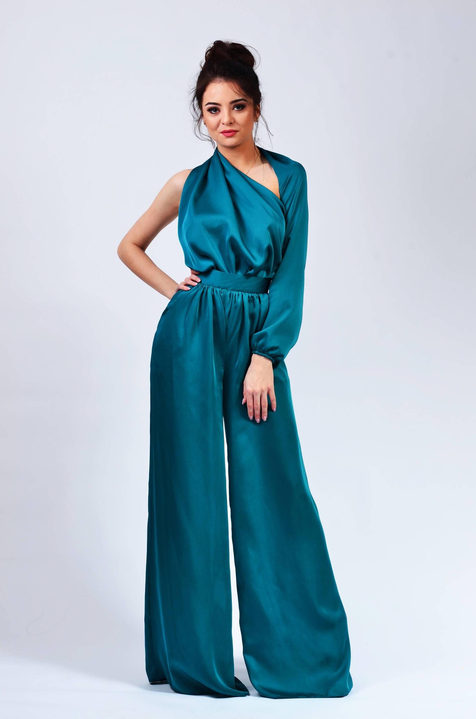 Jumpsuit, Geschenk Für Sie, Designer Wear, Casual Pants, Damen Playsuit Romper | Brandusa von LauraGalic