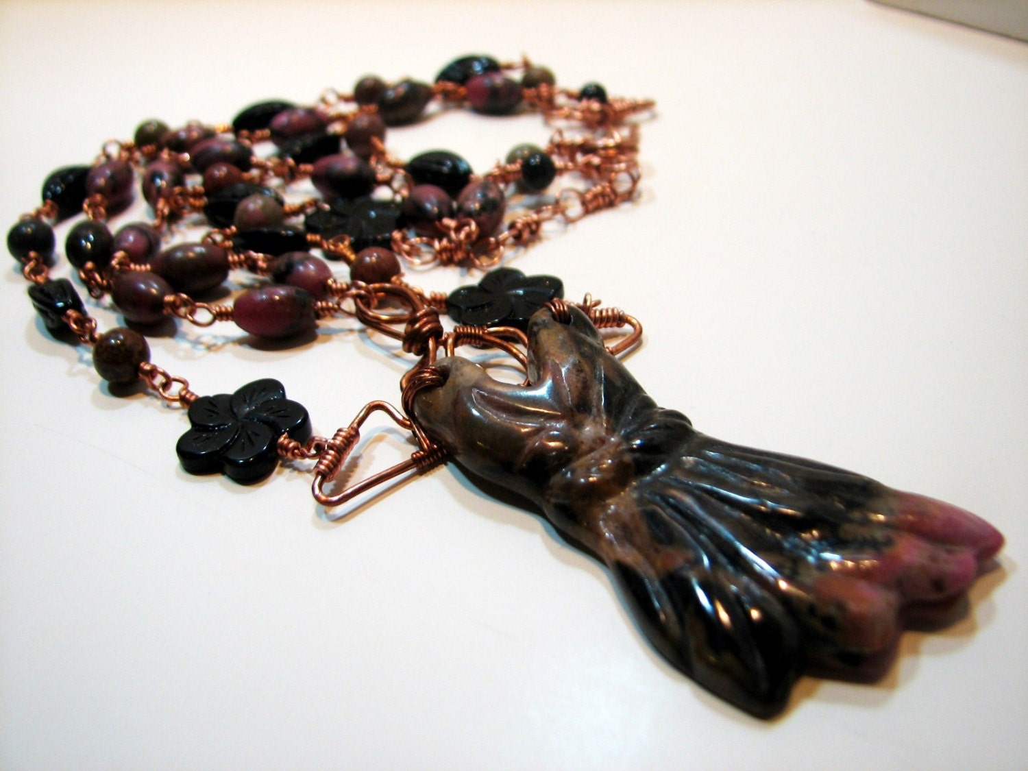 - Bis Zum Ablegen Rosa Rhodonit Kleid Mode-statement Halskette Set von LauraStaley