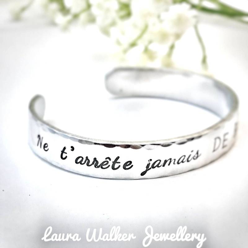 Armreif Mit Zitat, Botschaft, Armband Graviertem Zitat Armreif Mit Zitat, Botschaft, Armband Graviertem Zitat von LauraWalkerJewellery