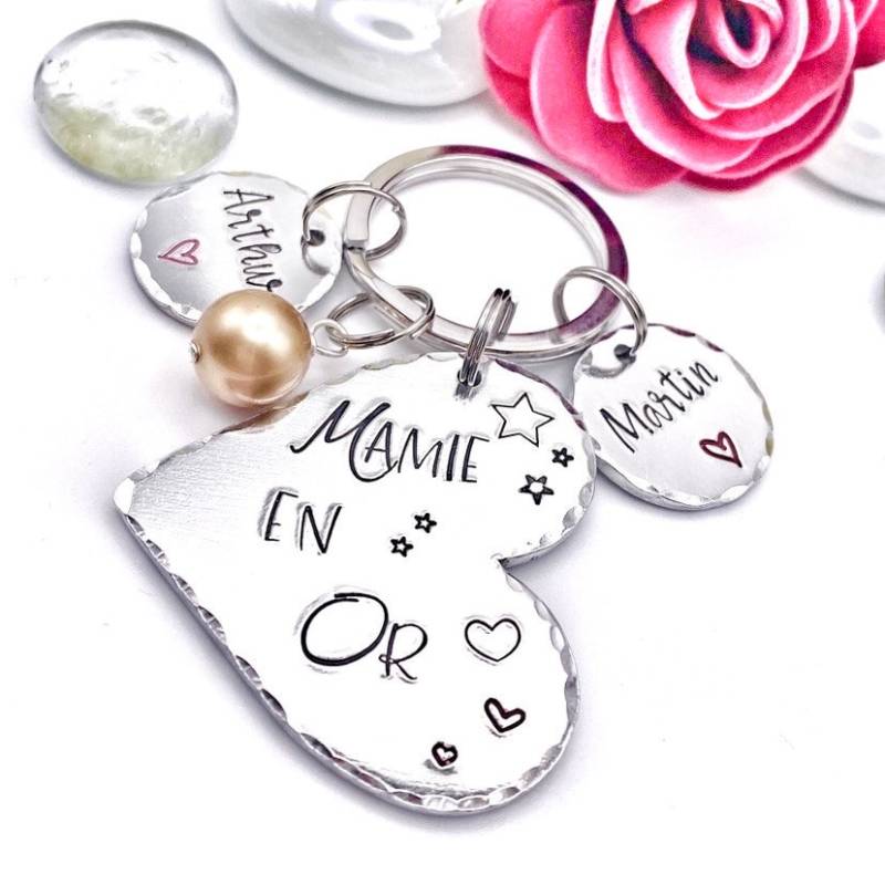 Oma Schlüsselanhänger, Personalisiertes Gold Geschenk, Schlüsselanhänger Mit Namen Oma Schlüsselanhänger, Personalisiertes Gold Geschenk, Schlüsselanhänger Mit Namen von LauraWalkerJewellery