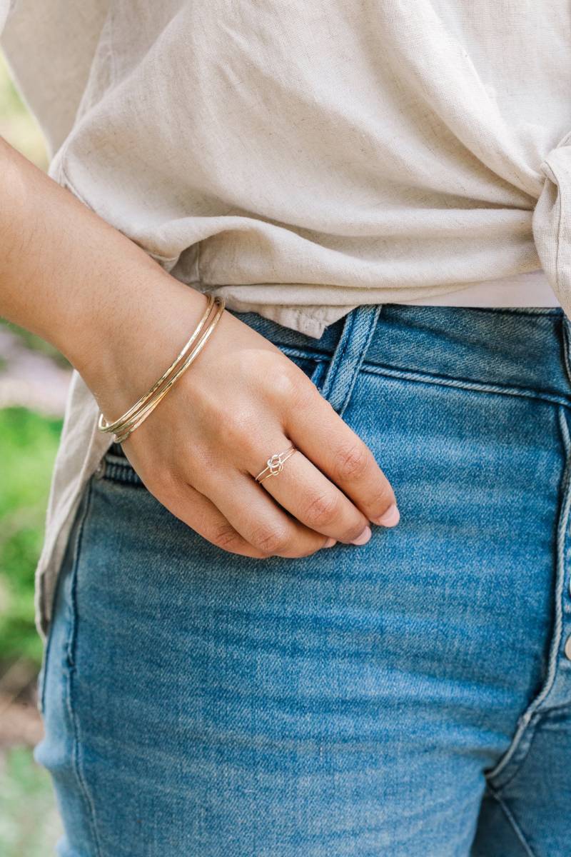 Set Mit Drei Dicken Goldarmreifen | 14K Gold Gefüllt Armband Dickes Armreifen Armreif Gehämmerter Einfaches Goldarmband Geschenk Set Mit Drei Dicken Goldarmreifen | 14K Gold Gefüllt Armband Dickes Armreifen Armreif Gehämmerter Einfaches Goldarmband Geschenk von LaurelElaineJewelry