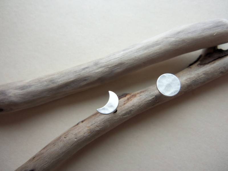 Silber Mond Ohrringe, Mismatched Schmuck Silber Mond Ohrringe, Mismatched Schmuck von LaurelOBrien
