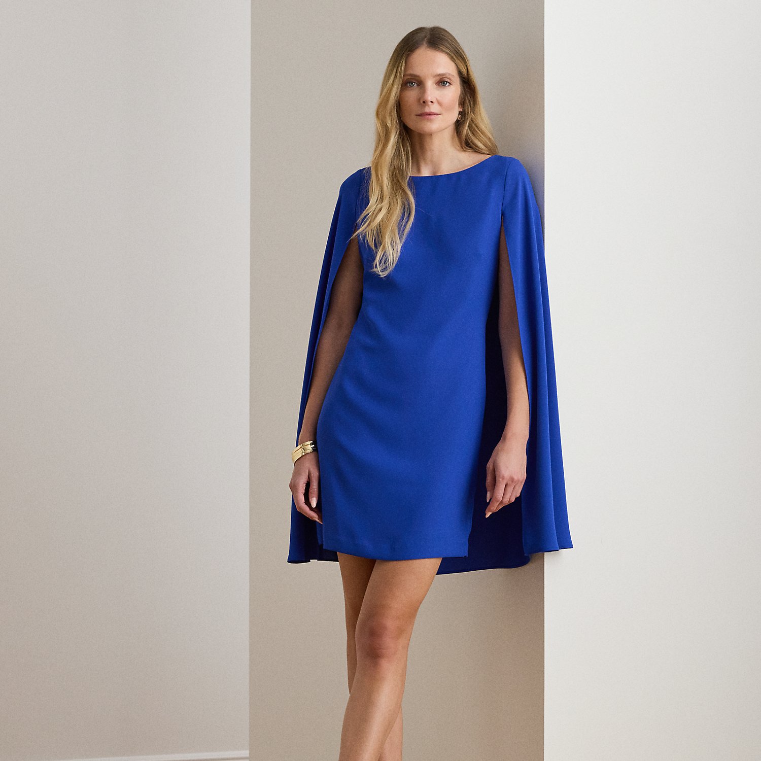 Kurzgrößen - Cape-Cocktailkleid aus Georgette von Lauren Petite