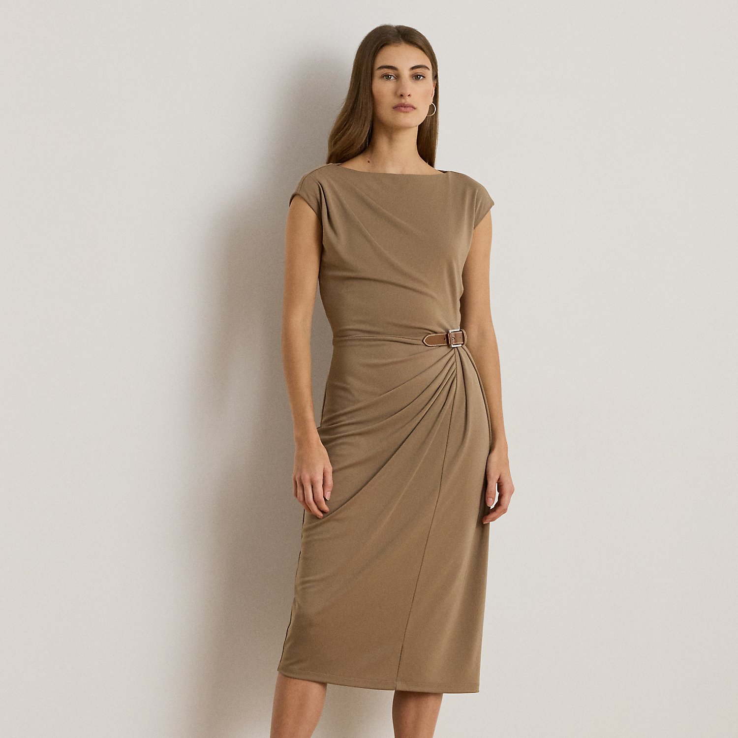 Kurzgrößen - Kleid mit U-Boot-Ausschnitt und Schnalle von Lauren Petite