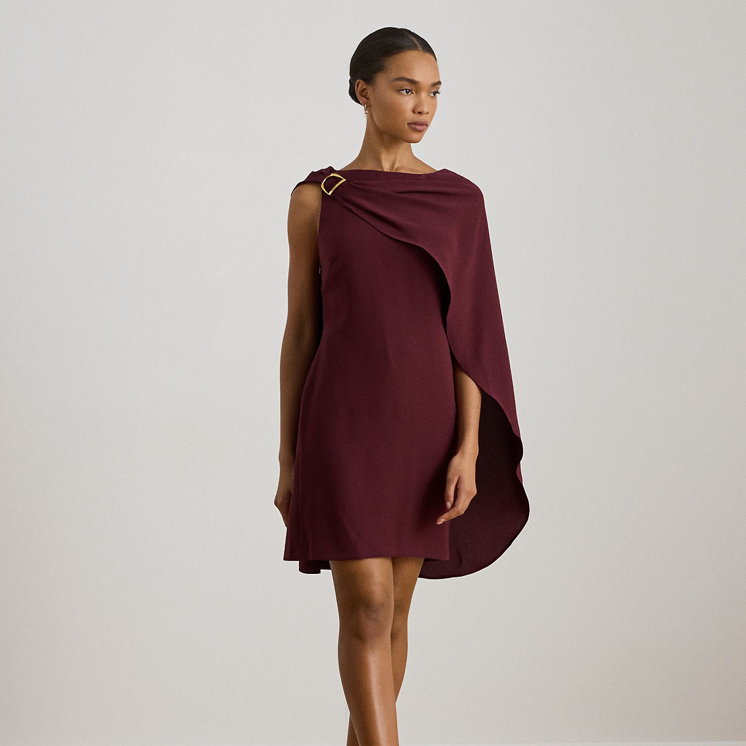 Cape-Cocktailkleid aus Georgette von Lauren