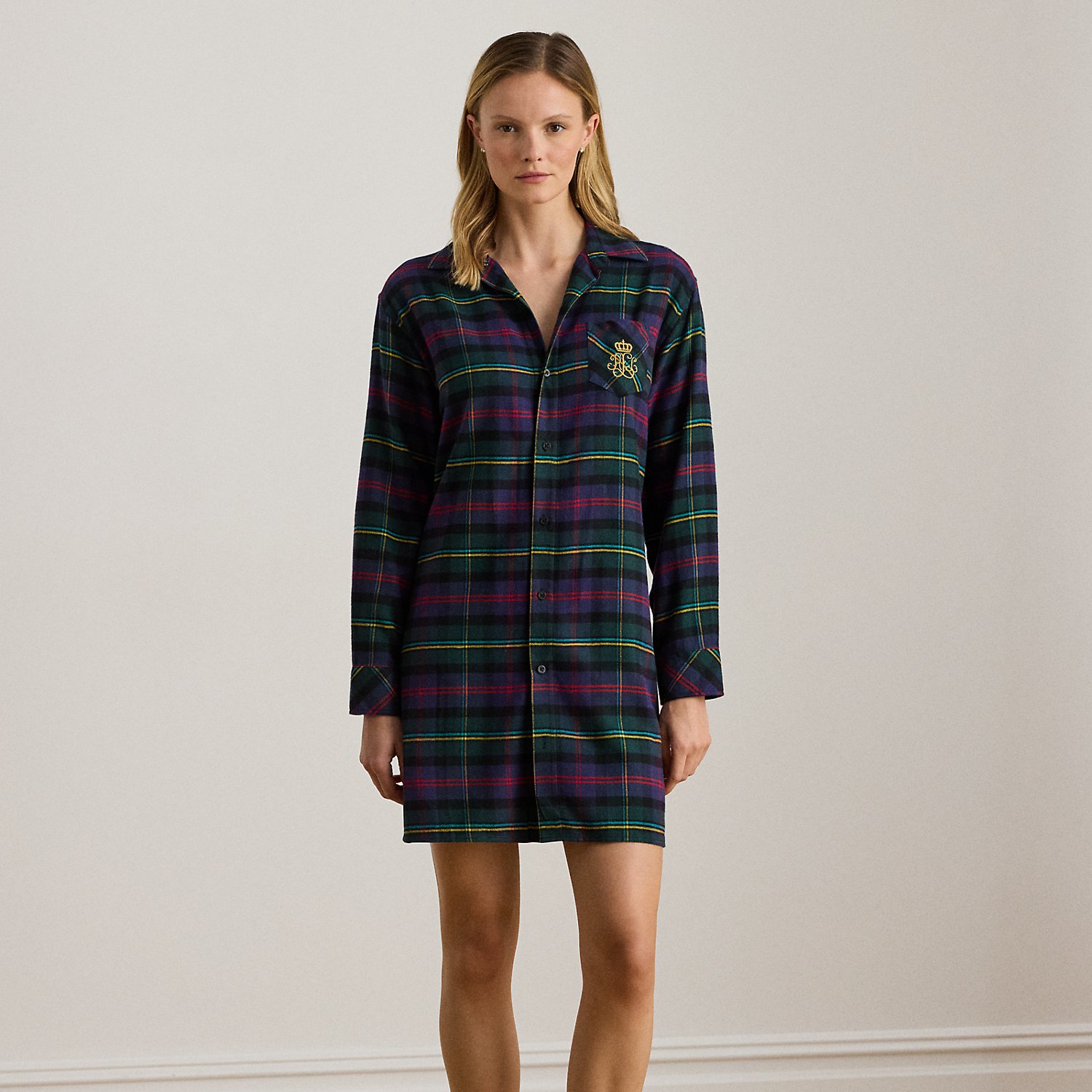 Kariertes Nachthemd aus angerautem Twill Kariertes Nachthemd aus angerautem Twill von Lauren