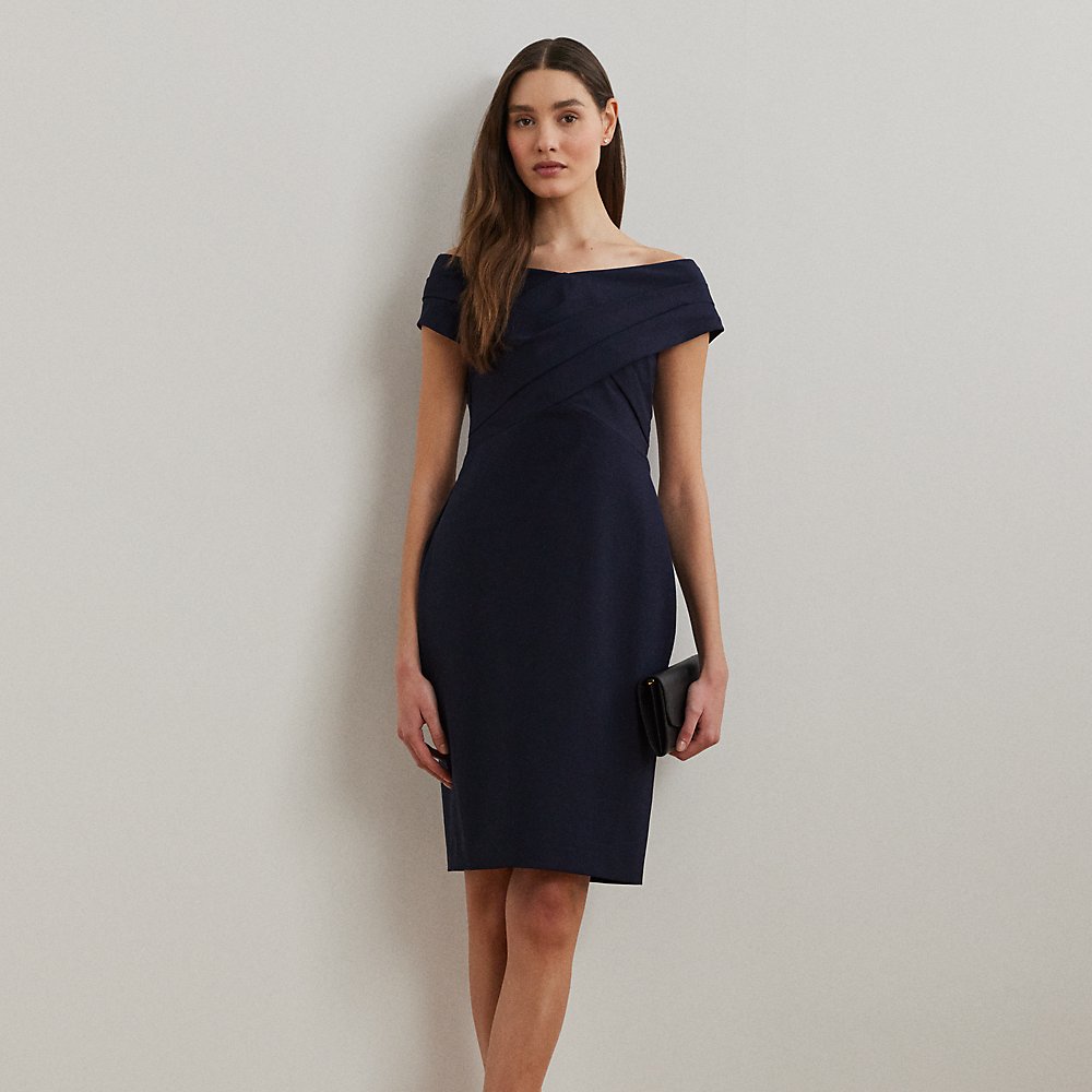 Schulterfreies Cocktailkleid aus Crêpe Schulterfreies Cocktailkleid aus Crêpe von Lauren