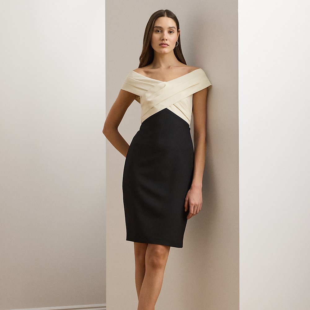 Schulterfreies Cocktailkleid Schulterfreies Cocktailkleid von Lauren