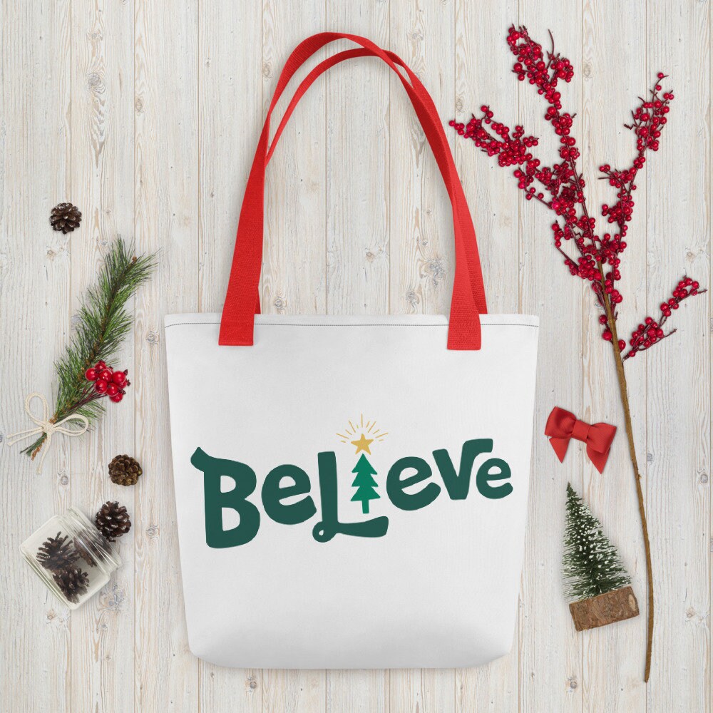 Believe Christmas Tote Bag, in The Magic Of Holiday Wiederverwendbare Weihnachtstasche, Nachhaltige Weihnachtsverpackung, Weihnachtsverpackung von LaurentCollective