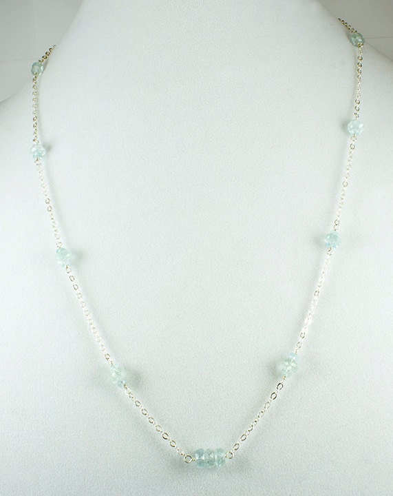 Aquamarin Halskette, Und Sterling Silber Edelstein Kette, Blauer Halskette Aquamarin Halskette, Und Sterling Silber Edelstein Kette, Blauer Halskette von LaurieRobertsJewelry