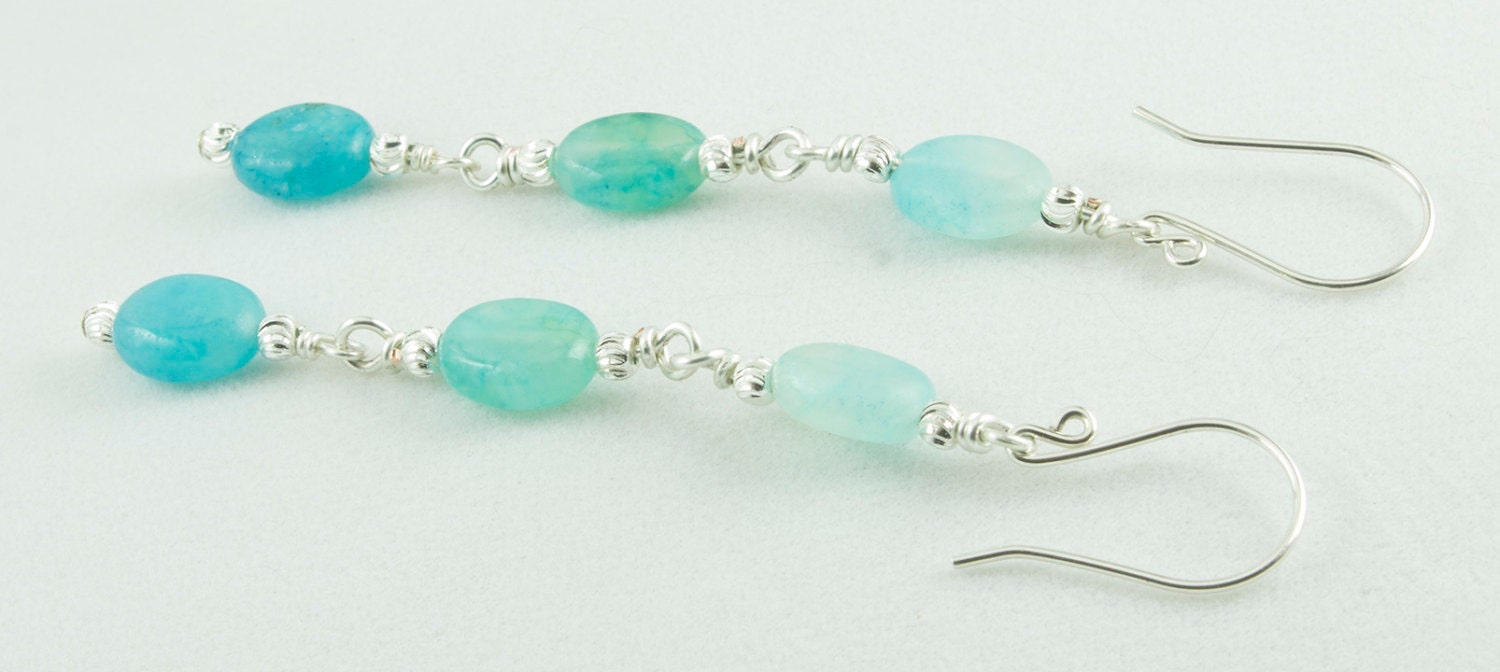 Lange Perlen Ohrringe, Hemimorphit Moderne Ombre Stil Lange Perlen Ohrringe, Hemimorphit Moderne Ombre Stil von LaurieRobertsJewelry