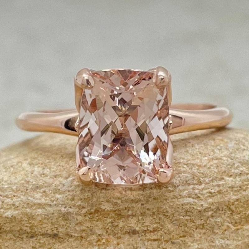 2 Karat Kissen Morganit Verlobungsring, Lilienblüten Blütenblatt Zacken, Lifetime Care Plan Inklusive, Echter Edelstein Ls5864 von LaurieSarahDesigns