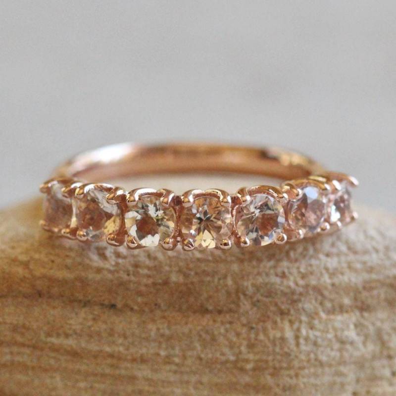 Echter Runder Morganit-Ehering Oder Stapelring Mit 7 Steinen, Inklusive Lifetime Care Plan, Echte Edelsteine Ls5950 von LaurieSarahDesigns