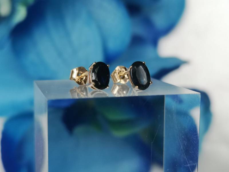 Saphir Ohrstecker 585 Gold 14K Schmuck Ohrringe Golschmuck Blau Dunkelblau Edelstein Natürlich Handgemacht Fein Geburtsstein September von Lauritasschmuck