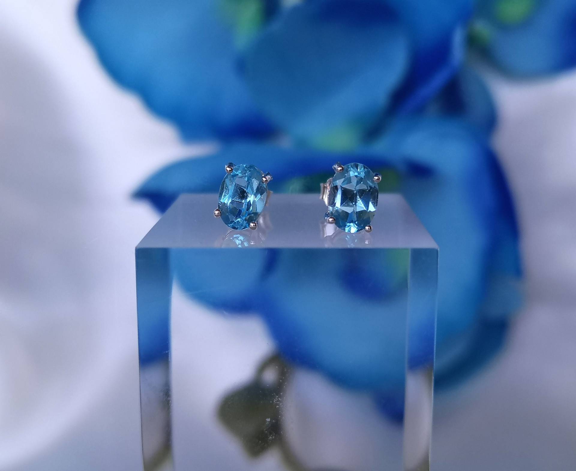 Topas Ohrstecker 925 Silber Swiss Blue Blau Schmuck Topaz Natürlich Handgemacht Edelstein Ohrringe Silberschmuck Edel Geburtsstein Dezember von Lauritasschmuck