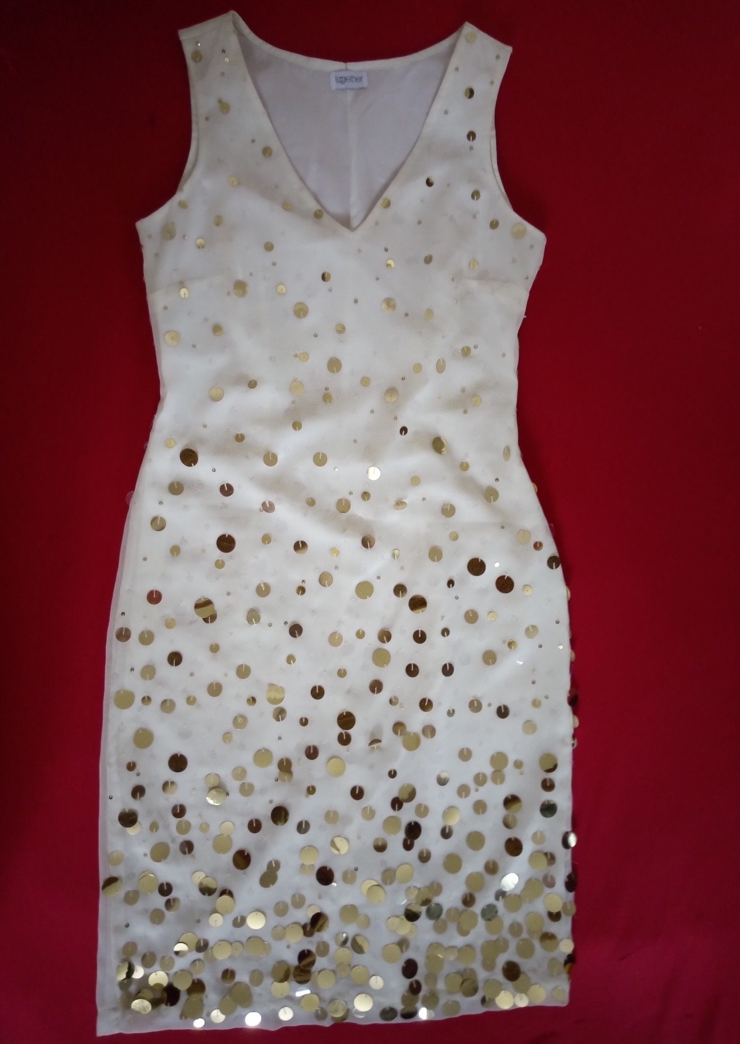 Jolie Robe Vintage Taille 36/38 Fr Jolie Robe Vintage Taille 36/38 Fr von Lauryneboutique