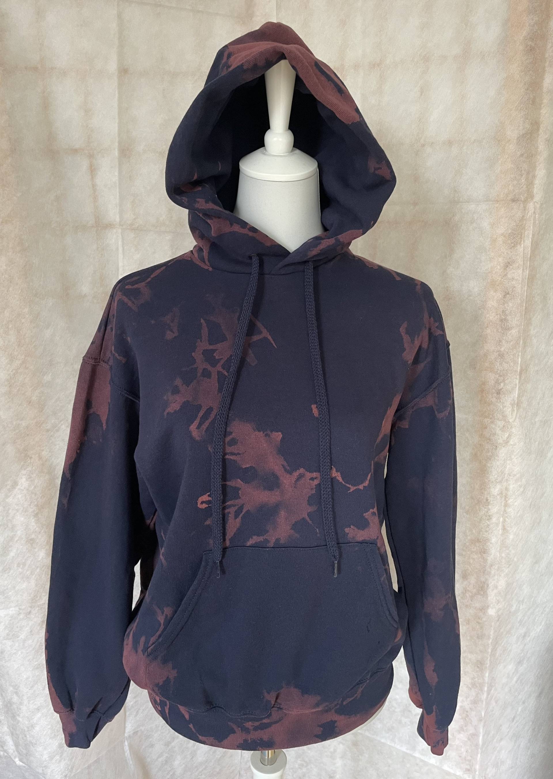 Gebleichter Batik Hoodie Gebleichter Batik Hoodie von Lavendeblu