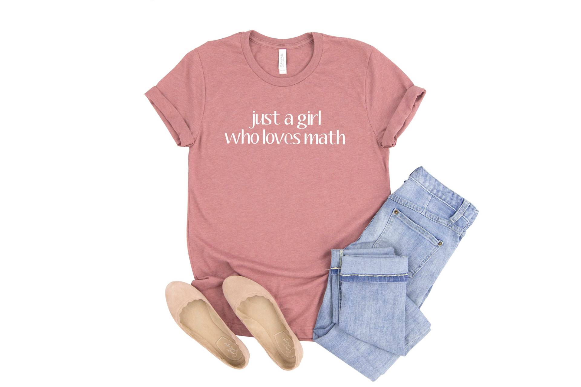 Just A Girl Who Loves Mathe Shirt Lustige Shirt, Geschenk Für Frau, Sie, Mama, Schüler Pun Lehrer von LavenderBluesMarket